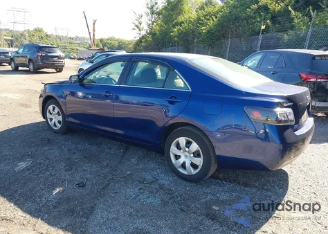 2009 Toyota Camry Le z USA, uszkodzony, nr VIN 4T1BE46KX9U378452